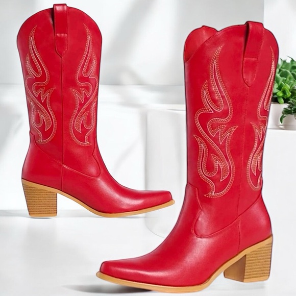 NWT Scarlet Red Western Boots - Picture 2 of 15